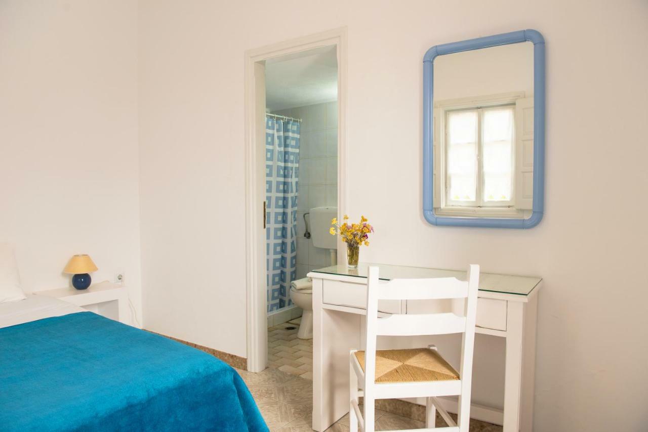 Evgenia Rooms And Apartments Folégandros الغرفة الصورة